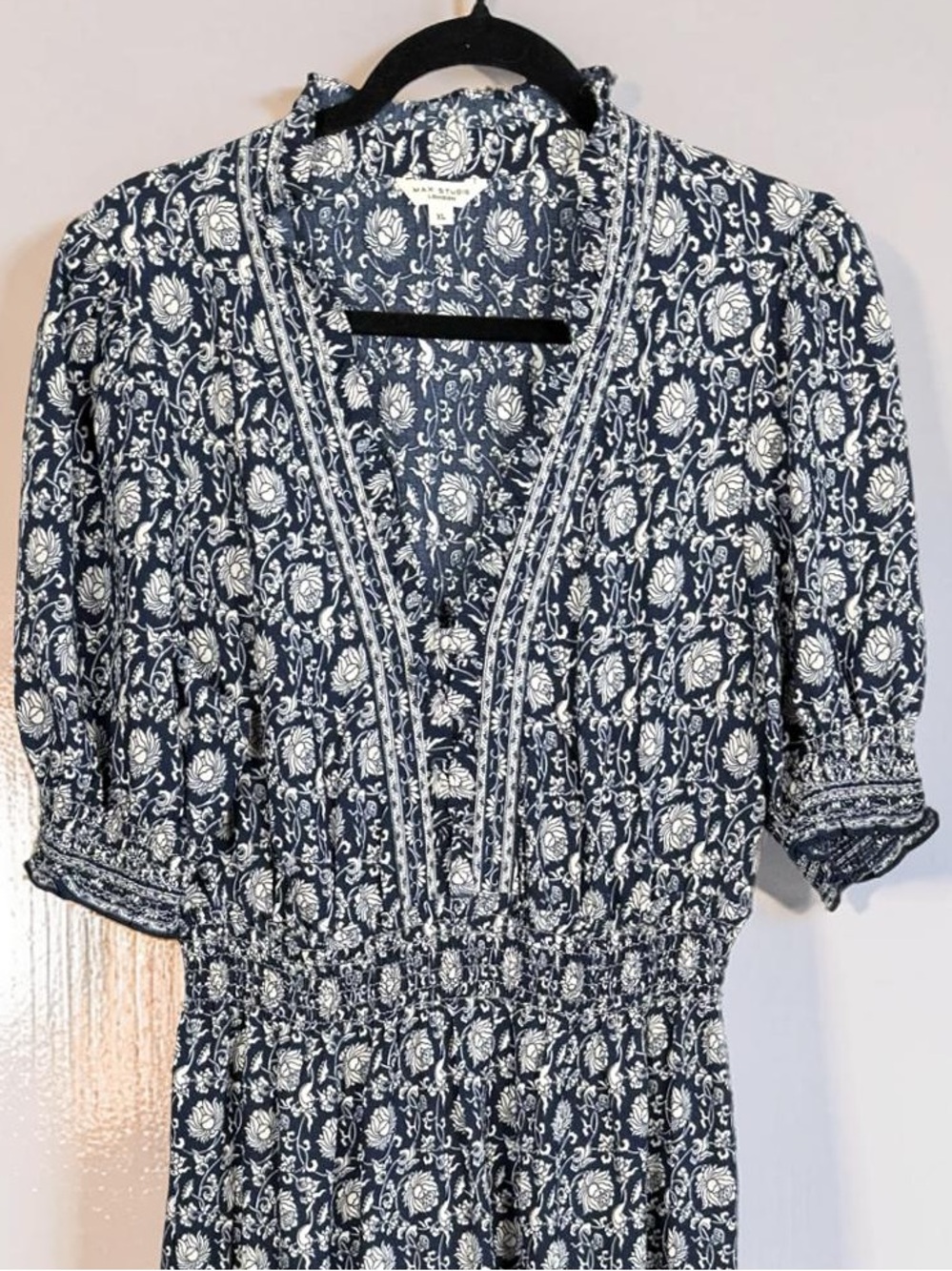 Max Studio Navy and White Floral Smocked Maxi Dress XL - Picture 4 of 10